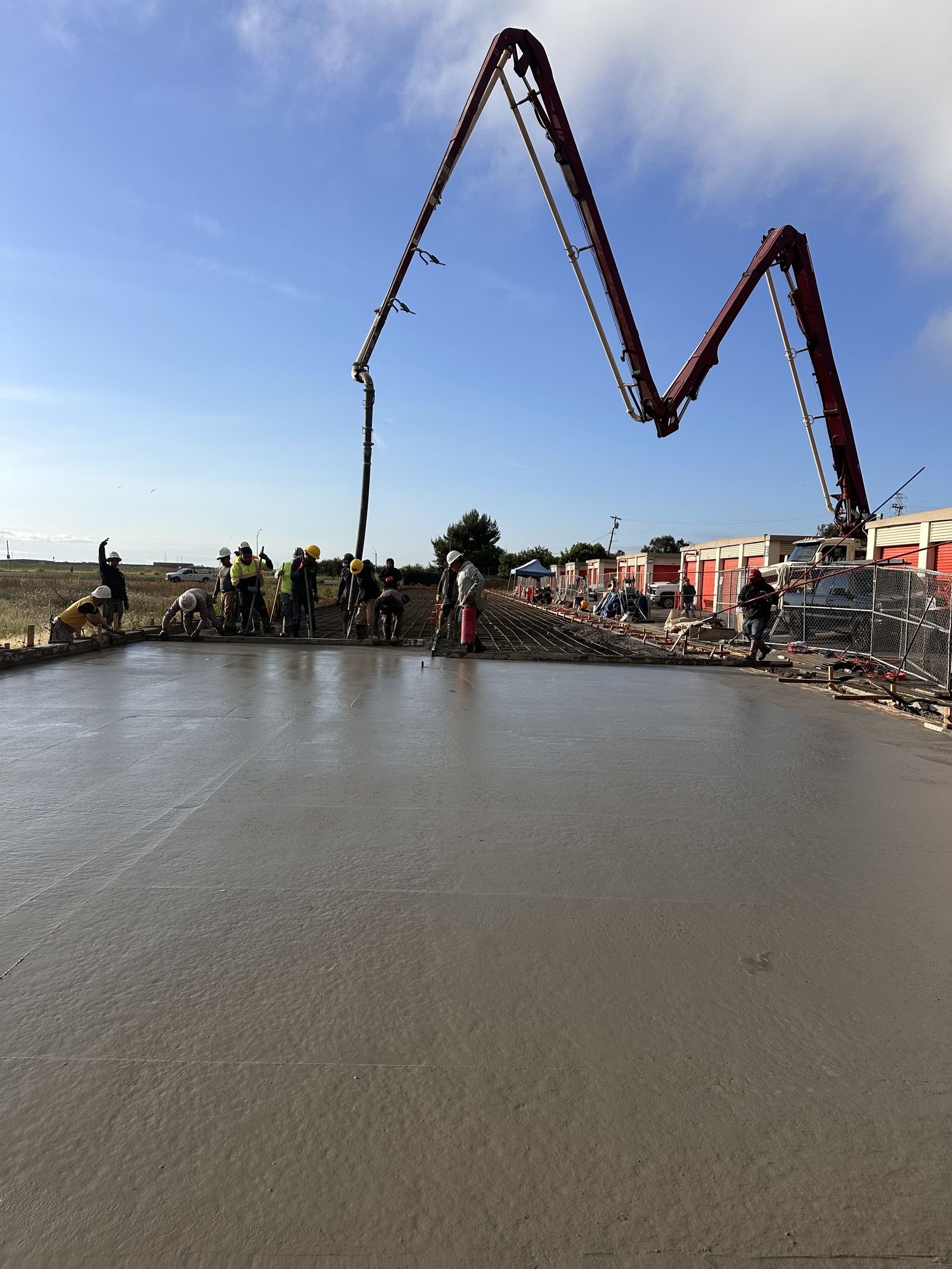 Large commercial concrete pour